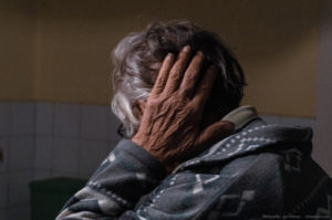Senioren-Die-Ursache-von-Migraene